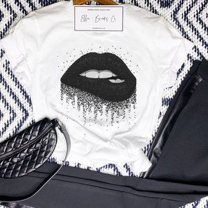 Dripping Biting Black Glitter Lips Graphic T shirt